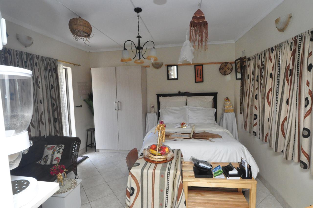 Kwampofu Guest House Harare Ngoại thất bức ảnh